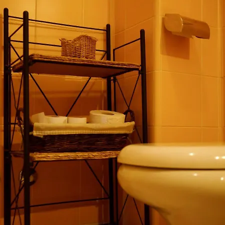 Al 5 - Bed & Beer 3*